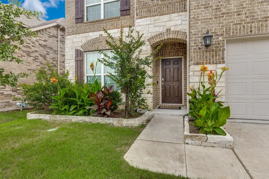 1005 Pinnacle Breeze Drive, Haslet, TX 76052 - #2