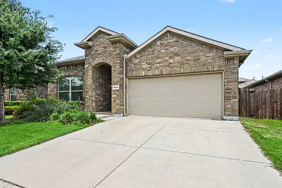 9040 Twin Mills Boulevard, Fort Worth, TX 76179 - #2