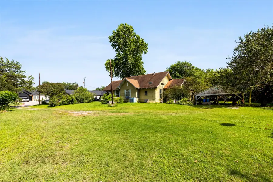 603 Gladys Street, Lone Oak, TX 75453 - #3