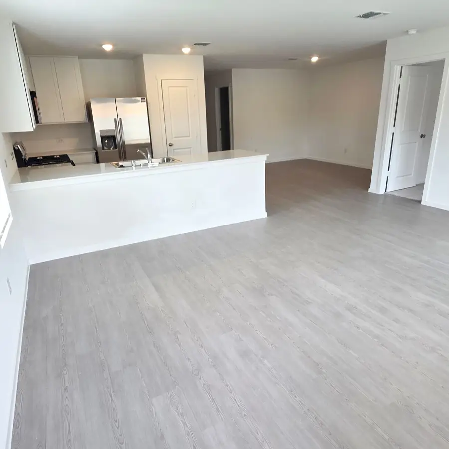 210 Hidden Meadows Drive, Sherman, TX 75092 - #2