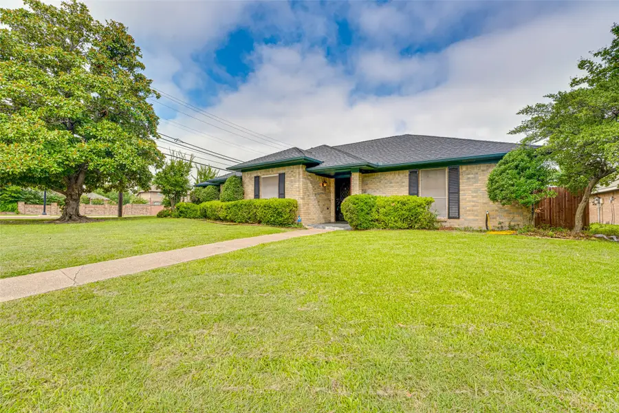 917 Meadowgate Drive, Garland, TX 75040 - #3