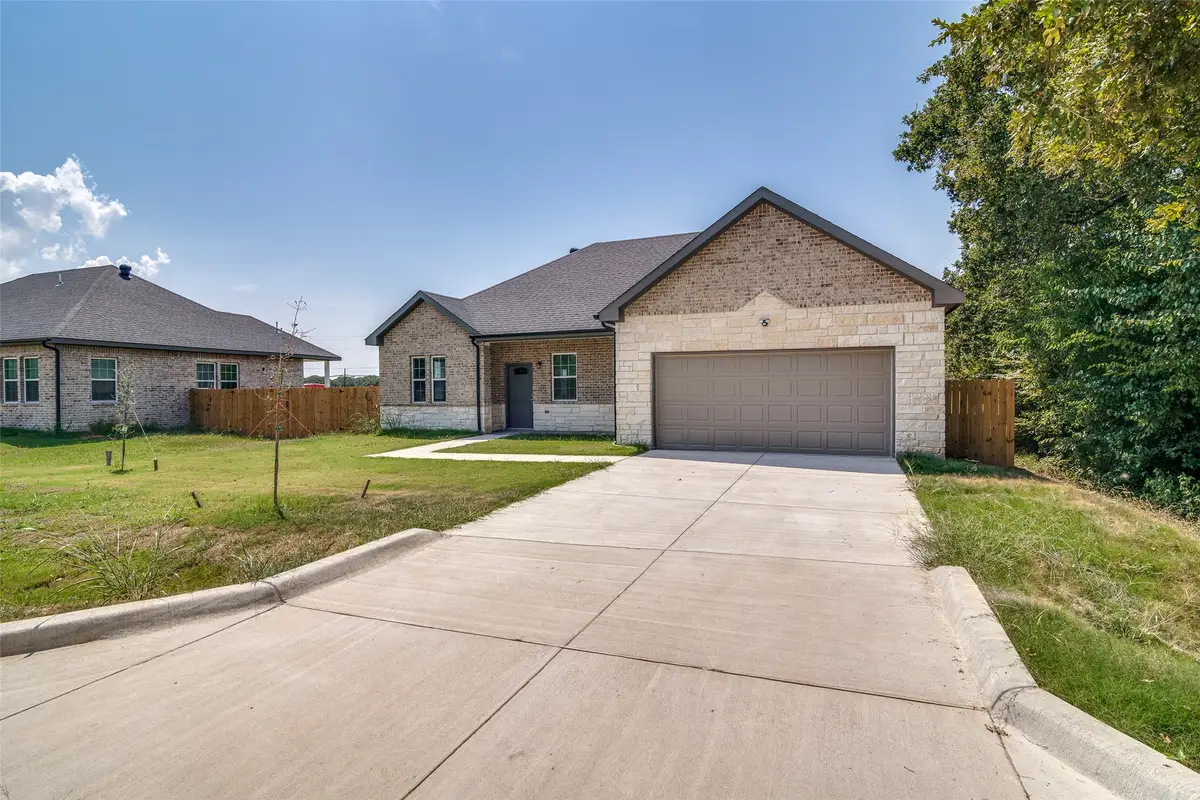 701 Lakeland Drive, West Tawakoni, TX 75474 - #1