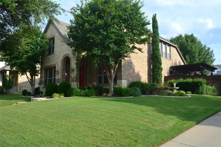 8013 Creek View Drive, North Richland Hills, TX 76180 - #3