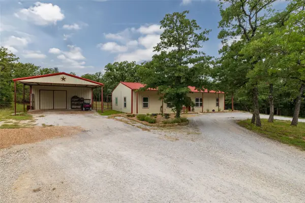891 County Road 3592, Paradise, TX 76073