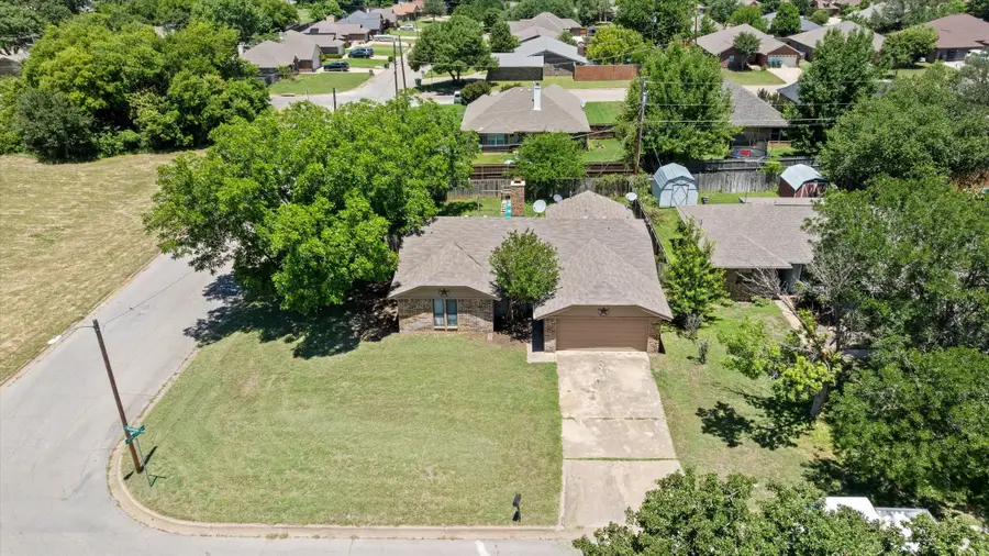 323 Moonlight Trail, Stephenville, TX 76401 - #2