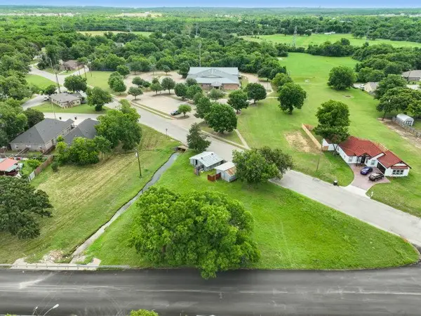 602 Trinity Street, Cleburne, TX 76031 - #1