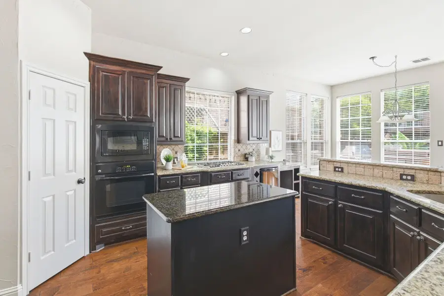 1511 Hunters Creek Drive, McKinney, TX 75072 - #3