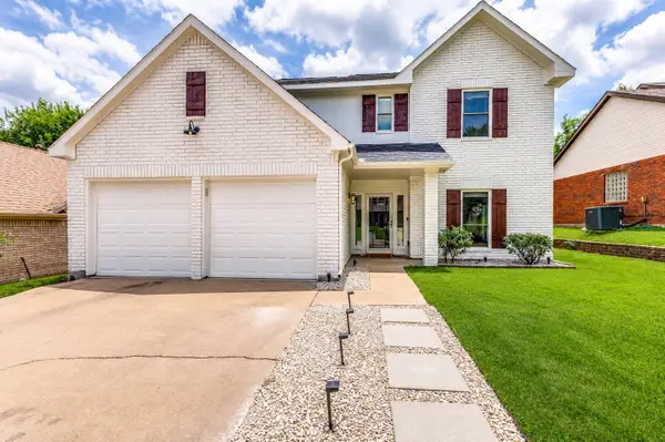10025 Long Rifle Drive, Fort Worth, TX 76108