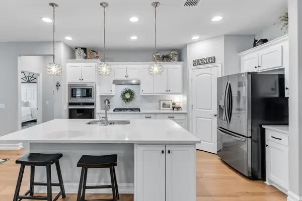 208 Long Pines Drive, McKinney, TX 75071