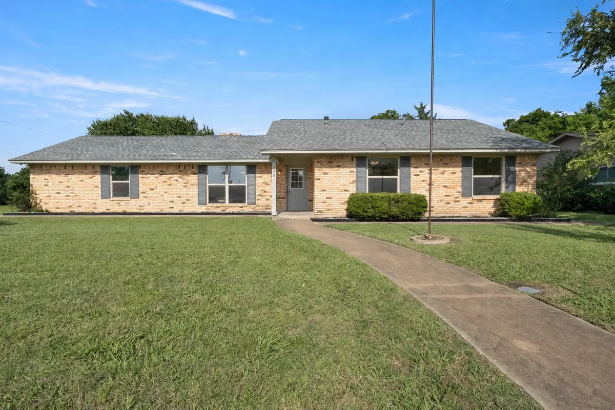 790 W Jefferson Street, Van Alstyne, TX 75495 - #1