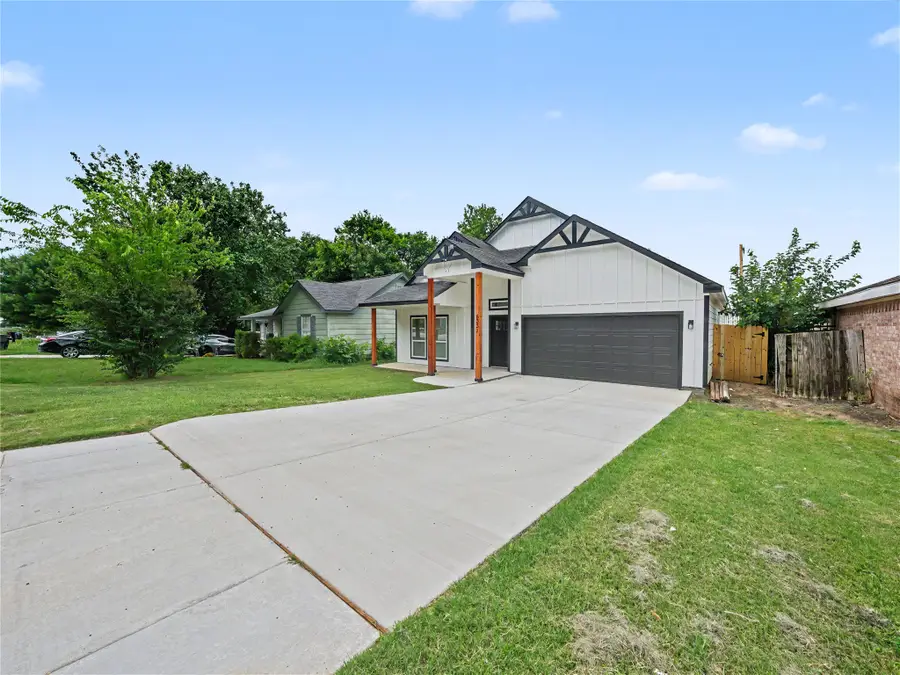 5331 Fernander Drive, Fort Worth, TX 76107 - #3