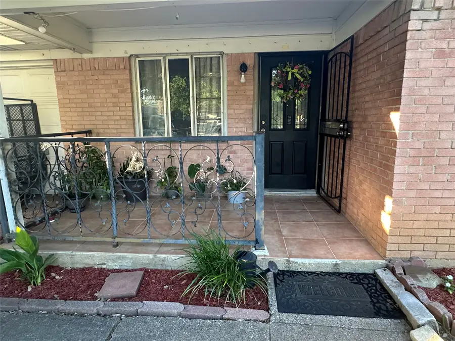 2133 Greenway Street, Arlington, TX 76010 - #2