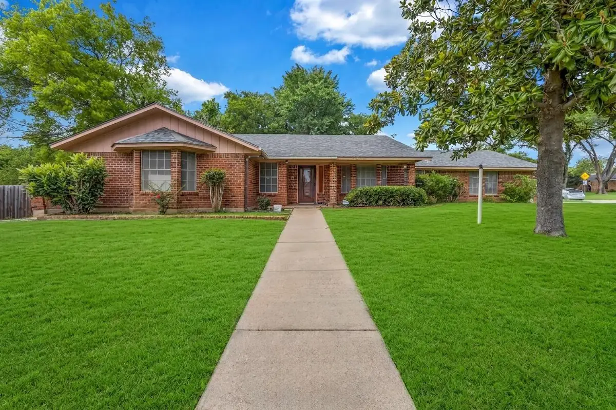 6241 Onyx Drive S, North Richland Hills, TX 76180 - #1