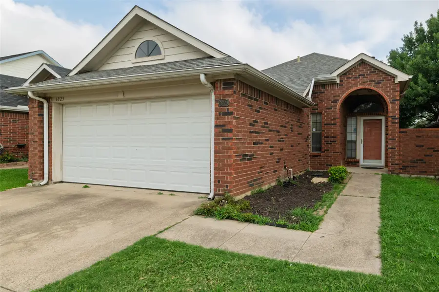 6929 Aston Drive, North Richland Hills, TX 76182 - #2