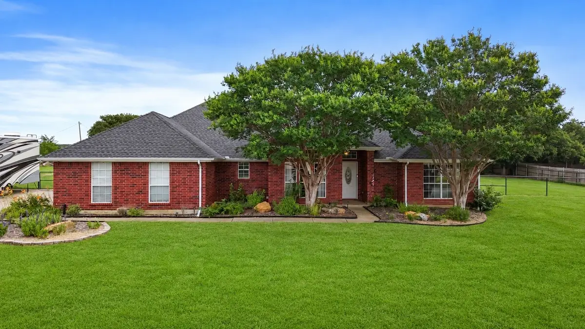 3909 Timbercrest Drive E, Burleson, TX 76028 - #1