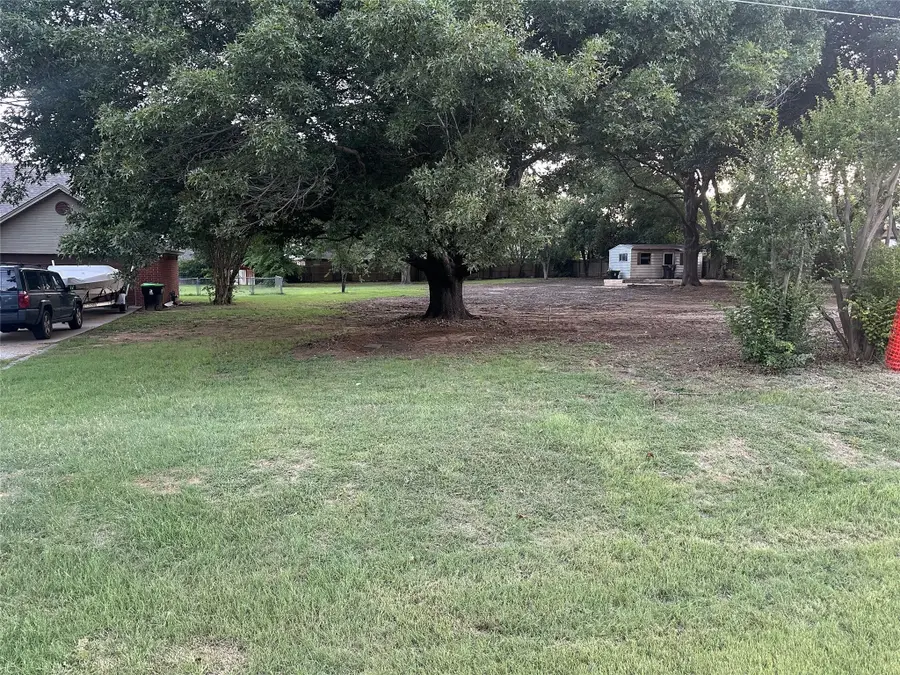 608 W Walcott Street, Pilot Point, TX 76258 - #3