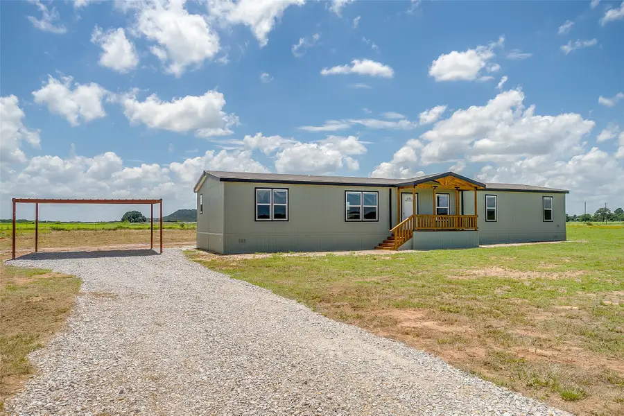 61 Kenzi Drive, Mineral Wells, TX 76067 - #2