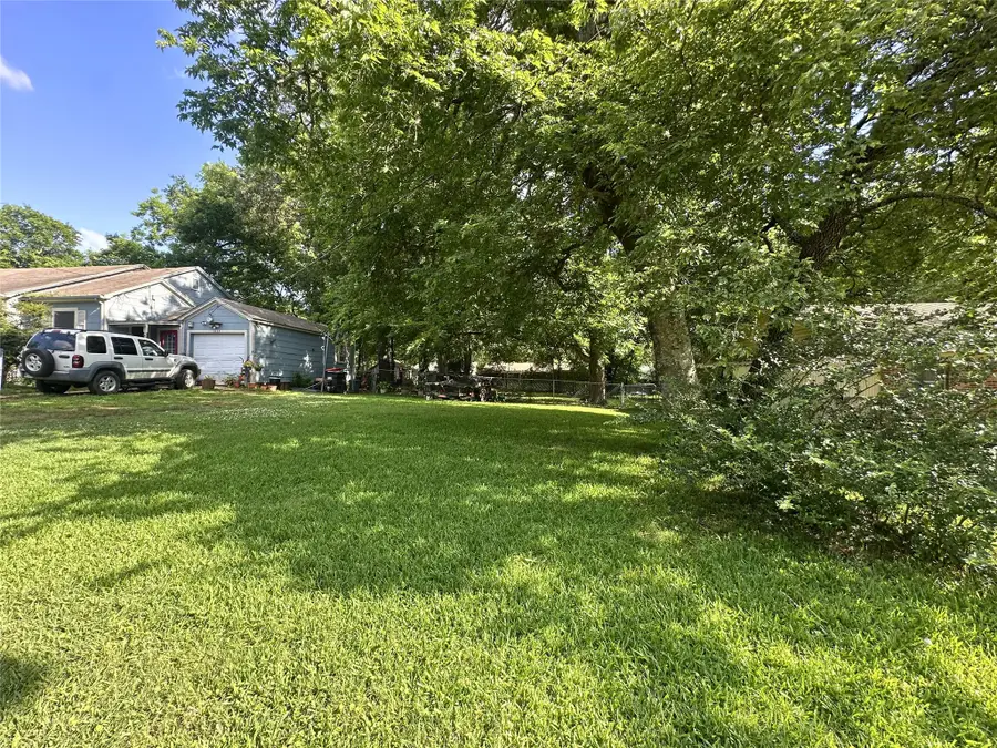 1832 E Polk, Paris, TX 75460 - #3