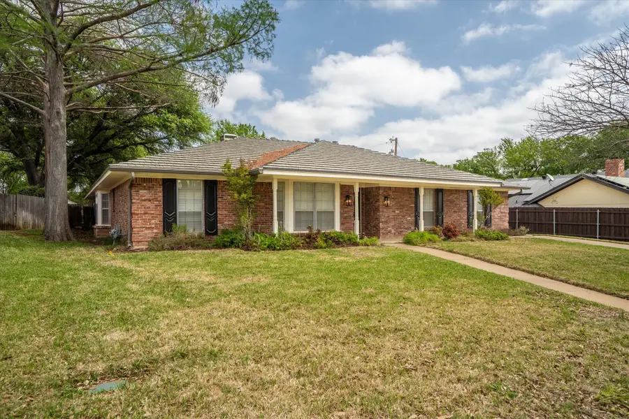 903 Leslie Drive, Arlington, TX 76012 - #3