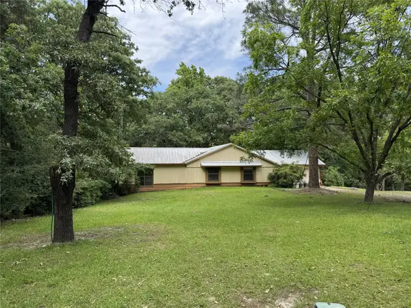 289 Llano Bend, Holly Lake Ranch, TX 75765