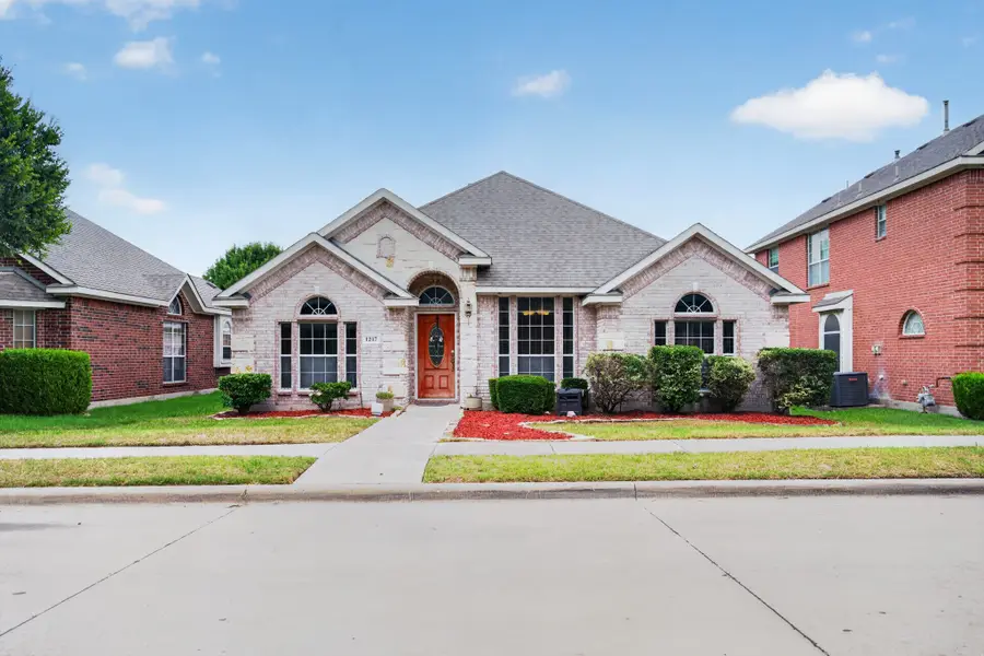 1217 Yukon Drive, Glenn Heights, TX 75154 - #2