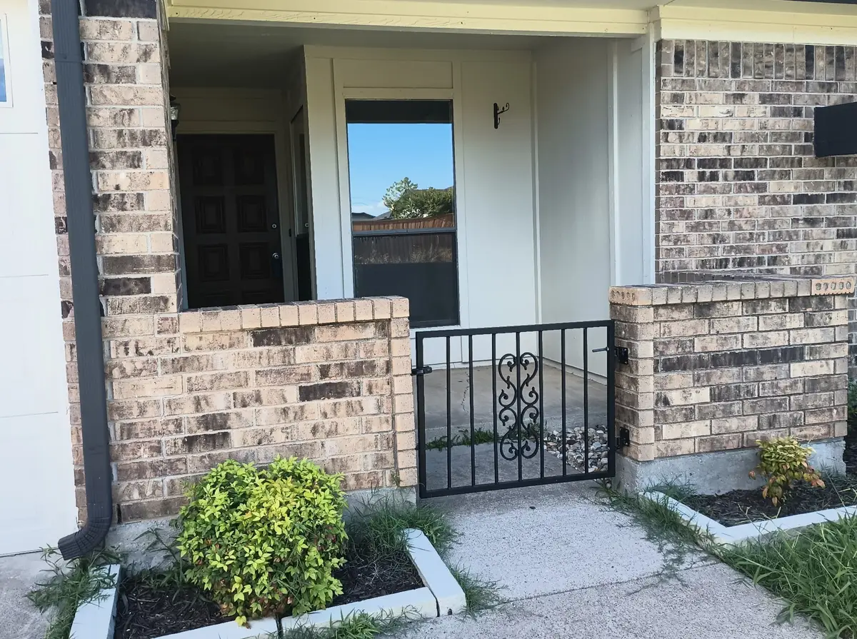 2314 Woodside Drive, Grand Prairie, TX 75052 - #1