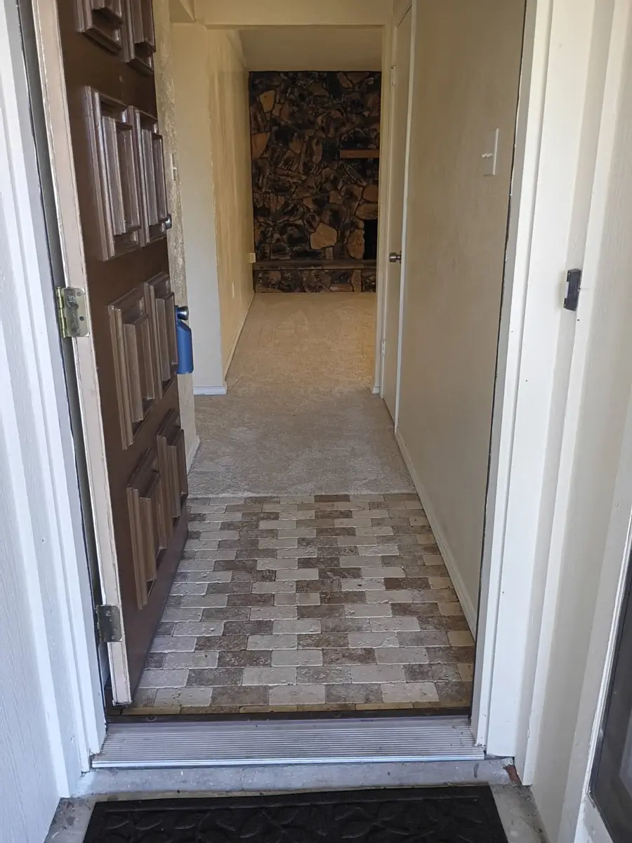 2314 Woodside Drive, Grand Prairie, TX 75052 - #2