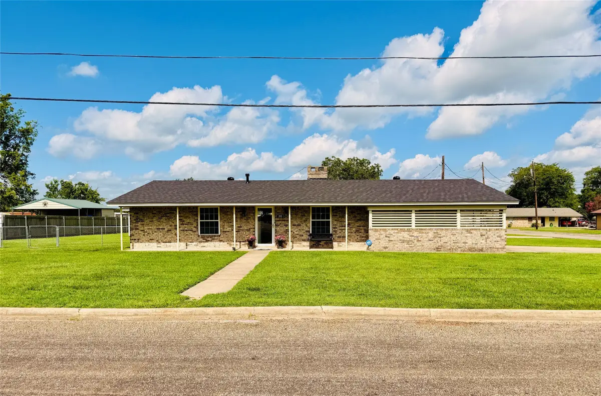 100 Vatra Street, Mount Vernon, TX 75457 - #1