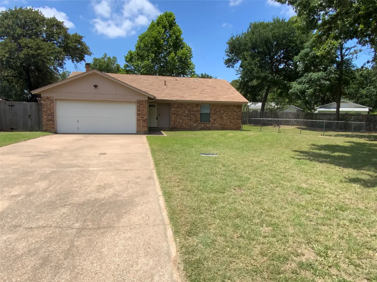 7512 Lisa Court, Fort Worth, TX 76112 - #1