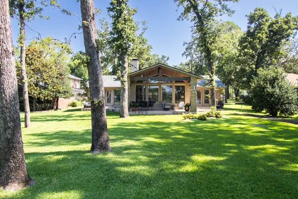 516 Arrowwood Beach Road, Trinidad, TX 75163