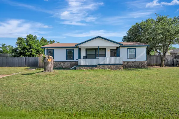 305 Branson Road, Roanoke, TX 76262