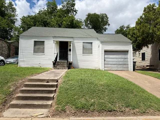319 Avenue J, Dallas, TX 75203 - #1