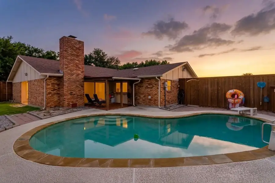 5009 Middleton Circle, The Colony, TX 75056 - #2