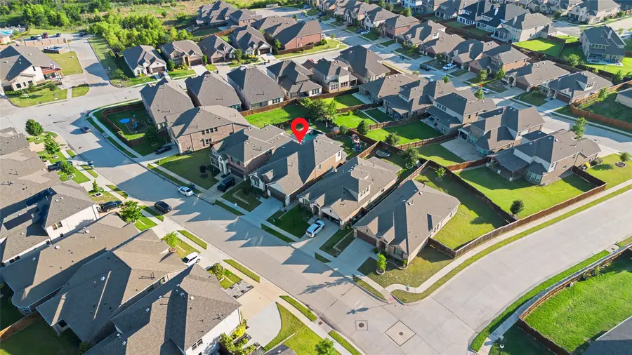 1405 Lake Falls Terrace, Carrollton, TX 75010 - #2
