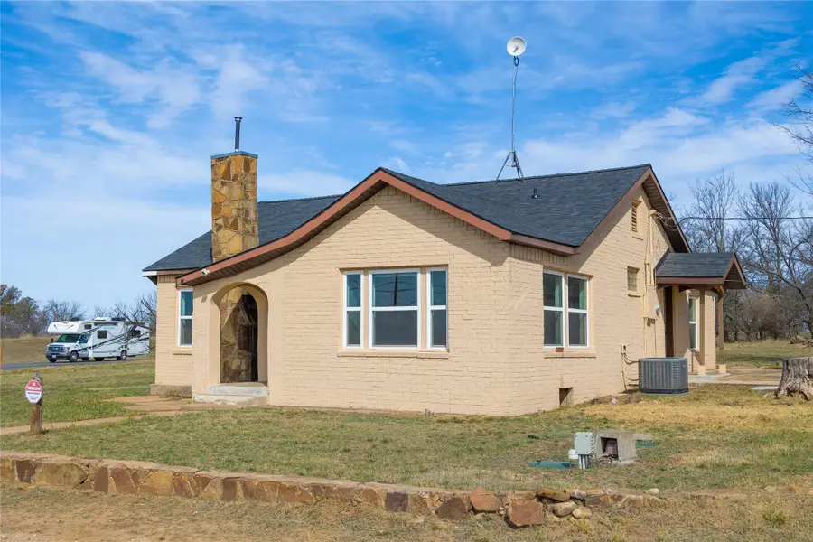 9224 Highway 279, Brownwood, TX 76801 - #3
