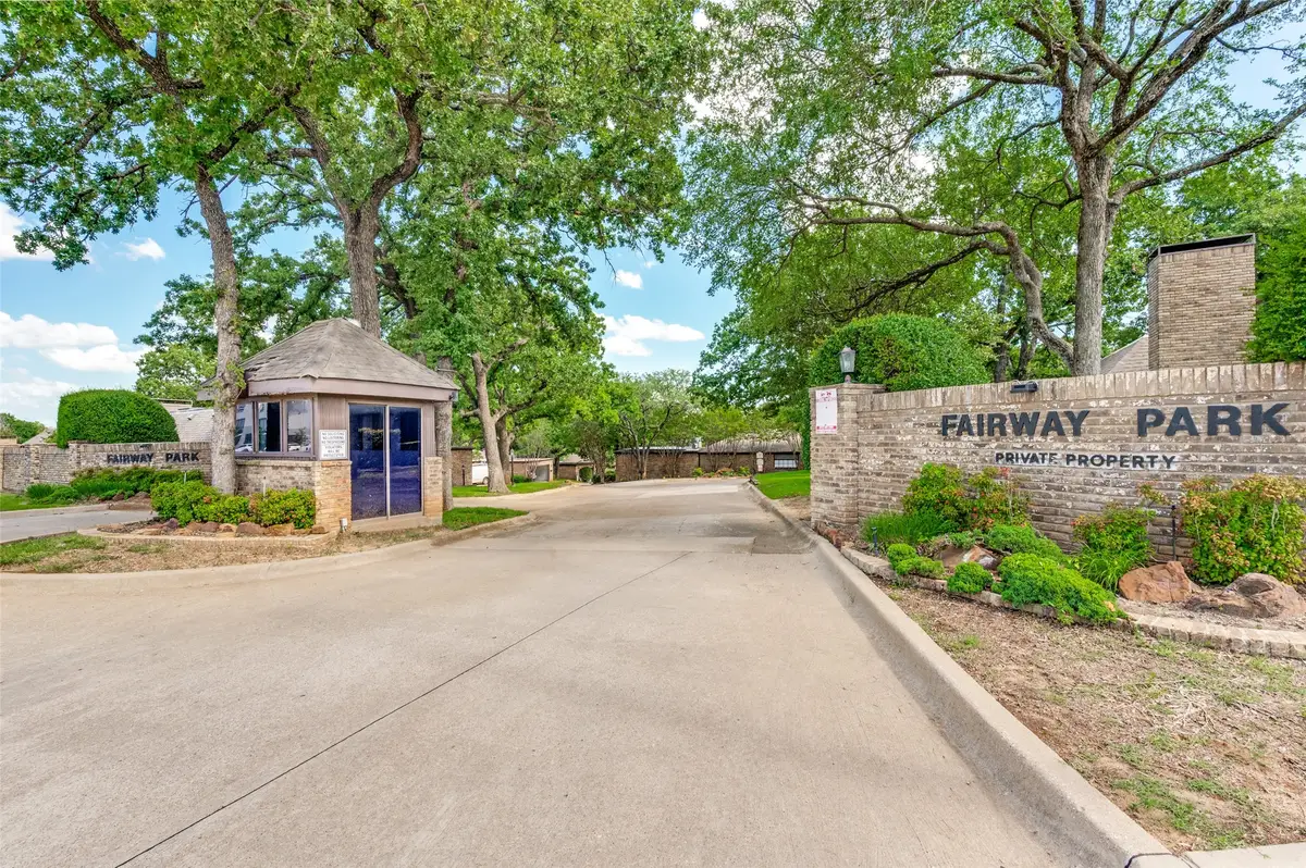 2719 Fairway Park Street, Grand Prairie, TX 75050 - #1
