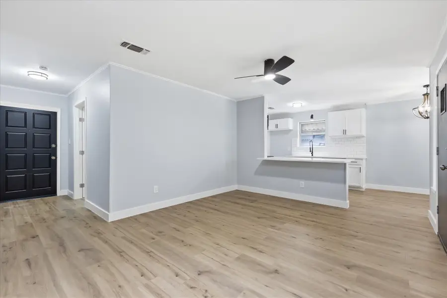 2202 E Mitchell Street, Arlington, TX 76010 - #2