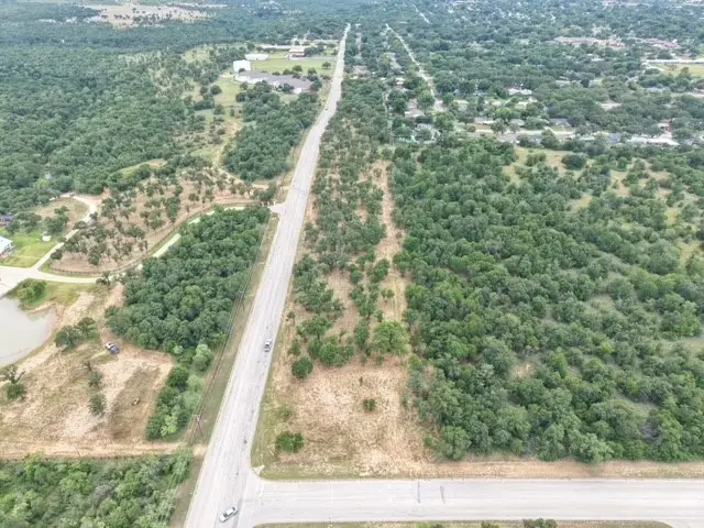 920 Cliff Drive, Graham, TX 76450 - #2