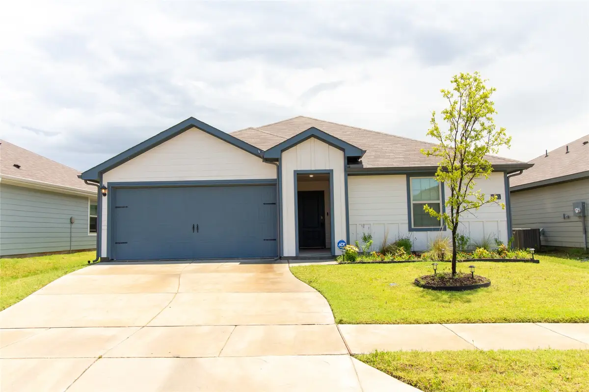 6441 Water Rapids Drive, Princeton, TX 75407 - #1