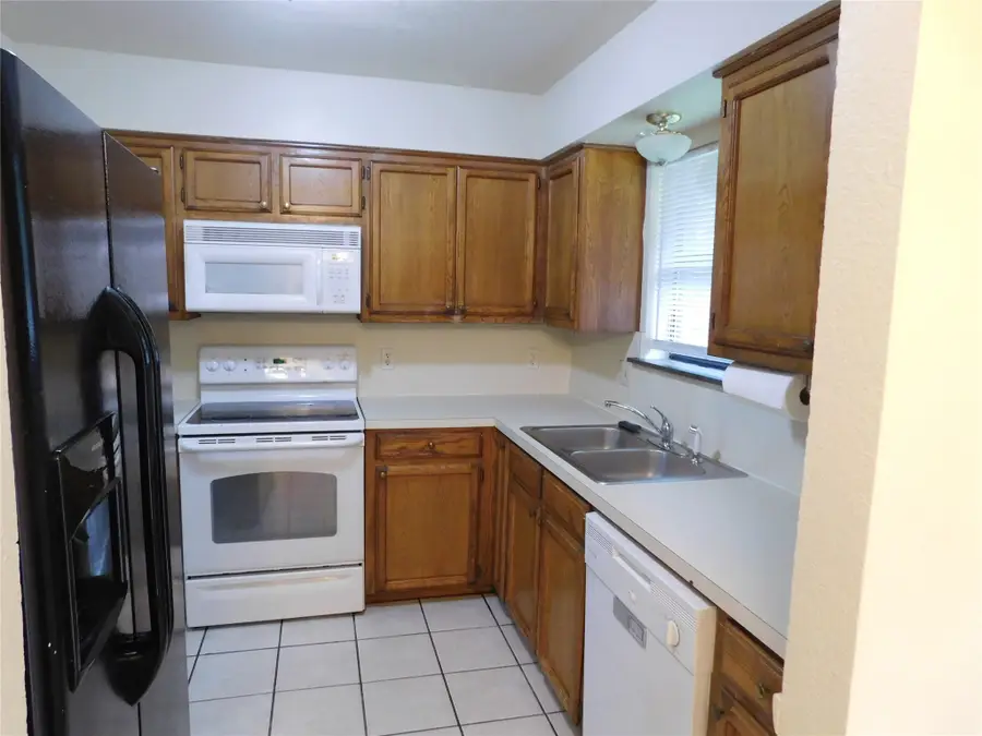 304 Joshua Street, Denton, TX 76209 - #3