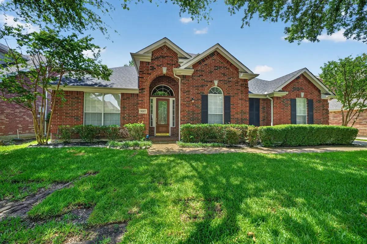 9217 Royal Burgess Drive, Rowlett, TX 75089 - #1