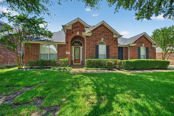 9217 Royal Burgess Drive, Rowlett, TX 75089