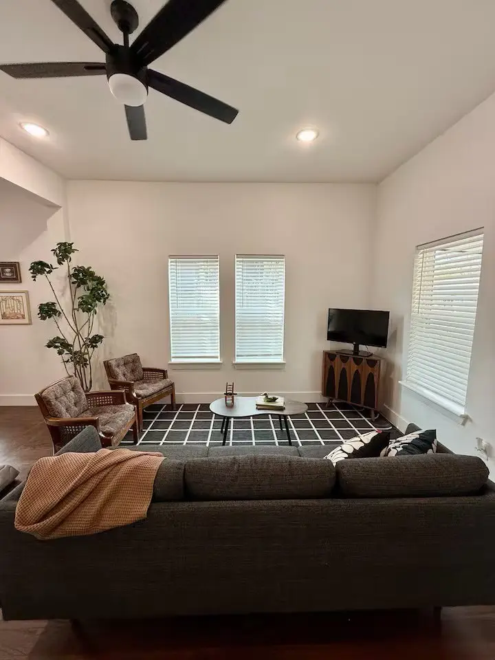606 E Woodard Street, Denison, TX 75021 - #3