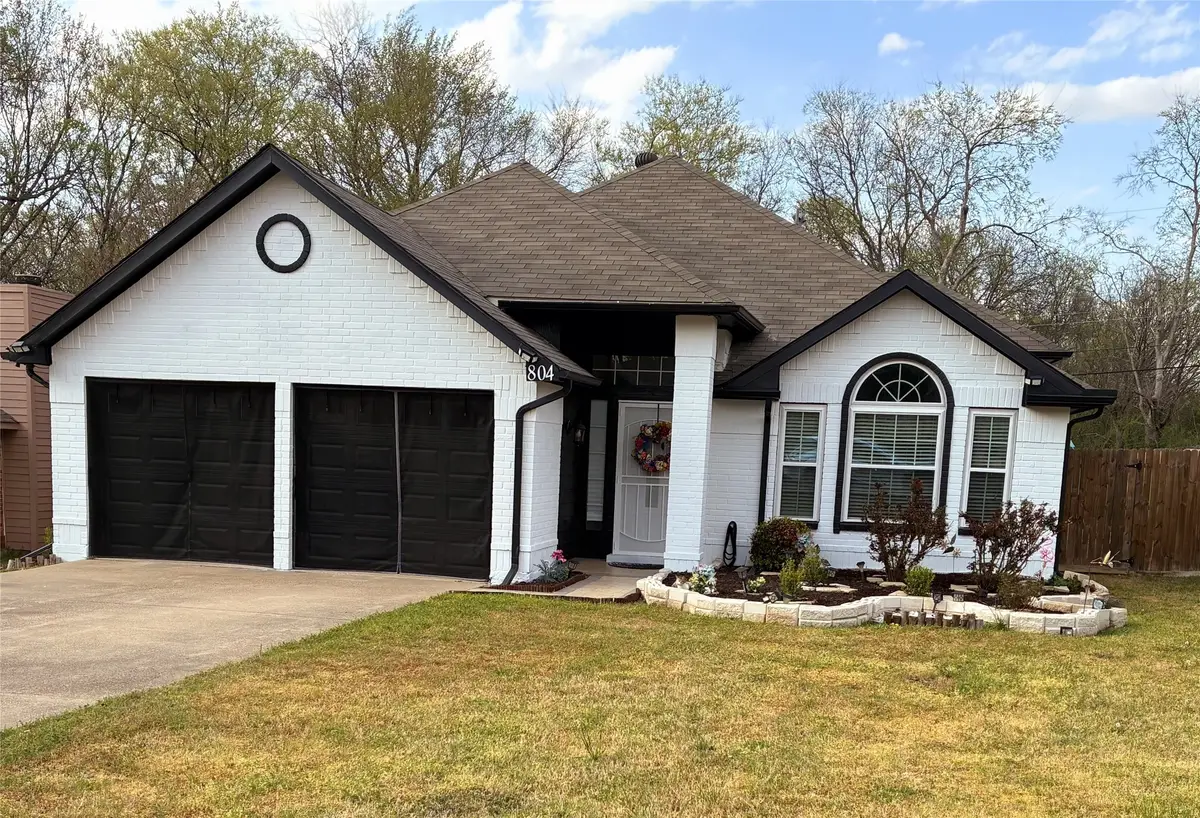 804 Clover Hill Lane, Cedar Hill, TX 75104 - #1
