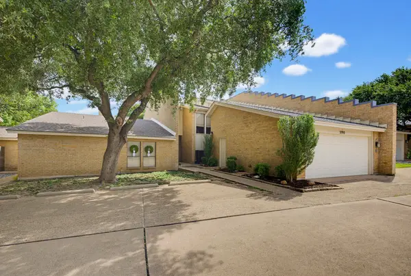 3703 Hulen Park Drive, Fort Worth, TX 76109