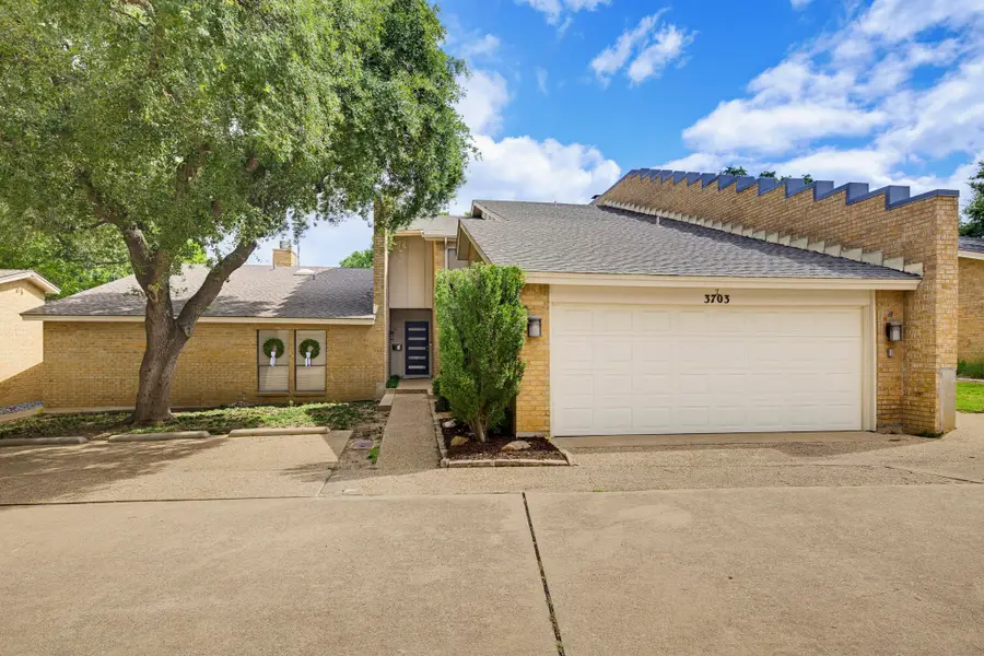 3703 Hulen Park Drive, Fort Worth, TX 76109 - #2