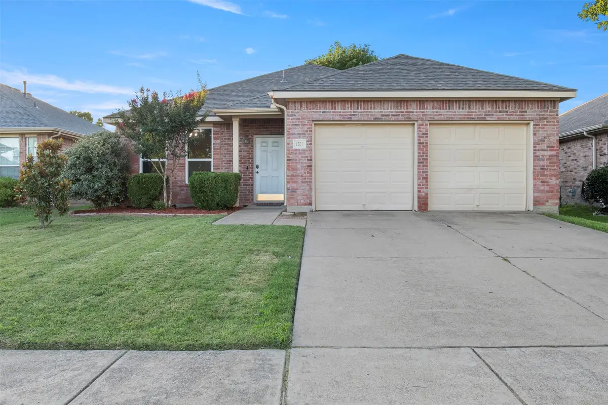 2832 Westover Drive, Grand Prairie, TX 75052 - #1