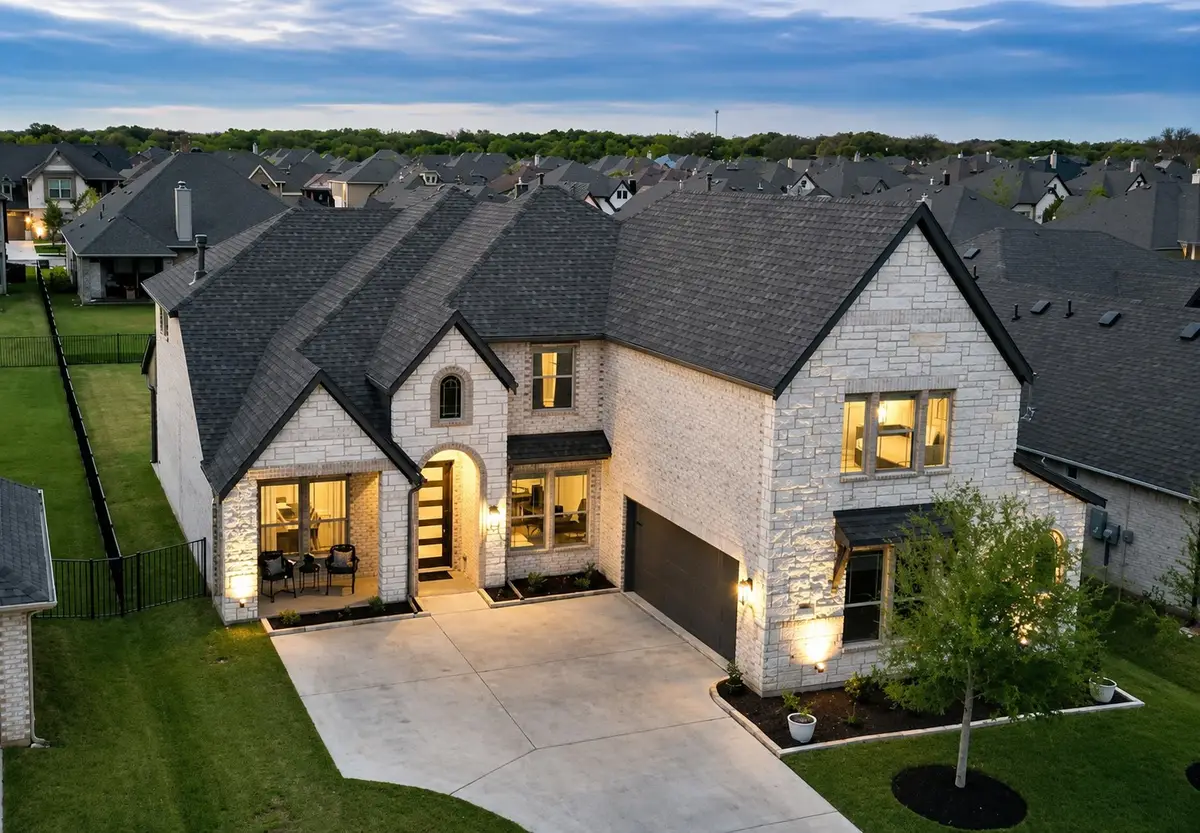 386 Paddle Boat Drive, Granbury, TX 76049 - #1