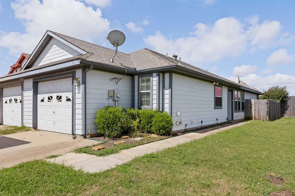 5211 Mountain Spring Trail, Fort Worth, TX 76123 - #1