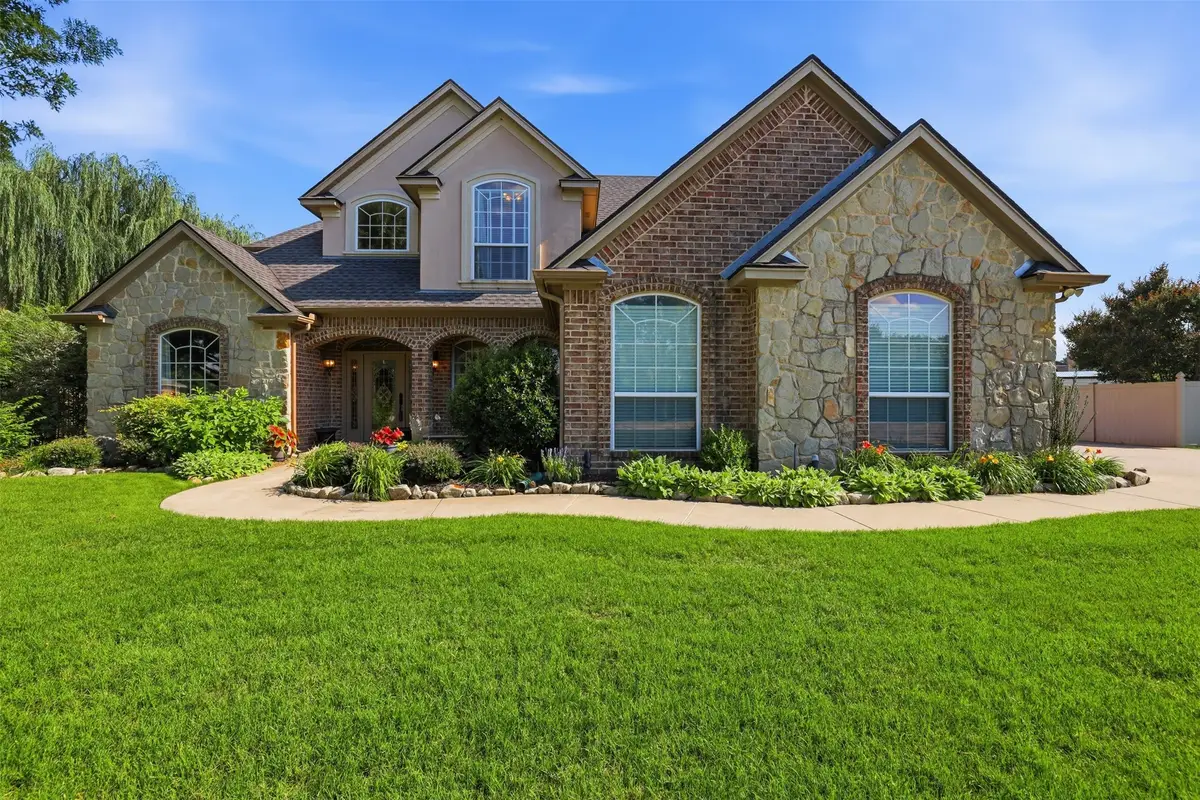 109 Palomino, Shady Shores, TX 76208 - #1